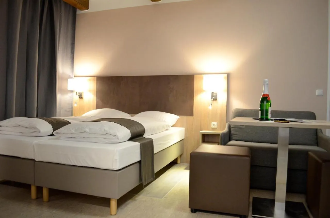 Hotel Hana Aparthotel Barsbuttel
