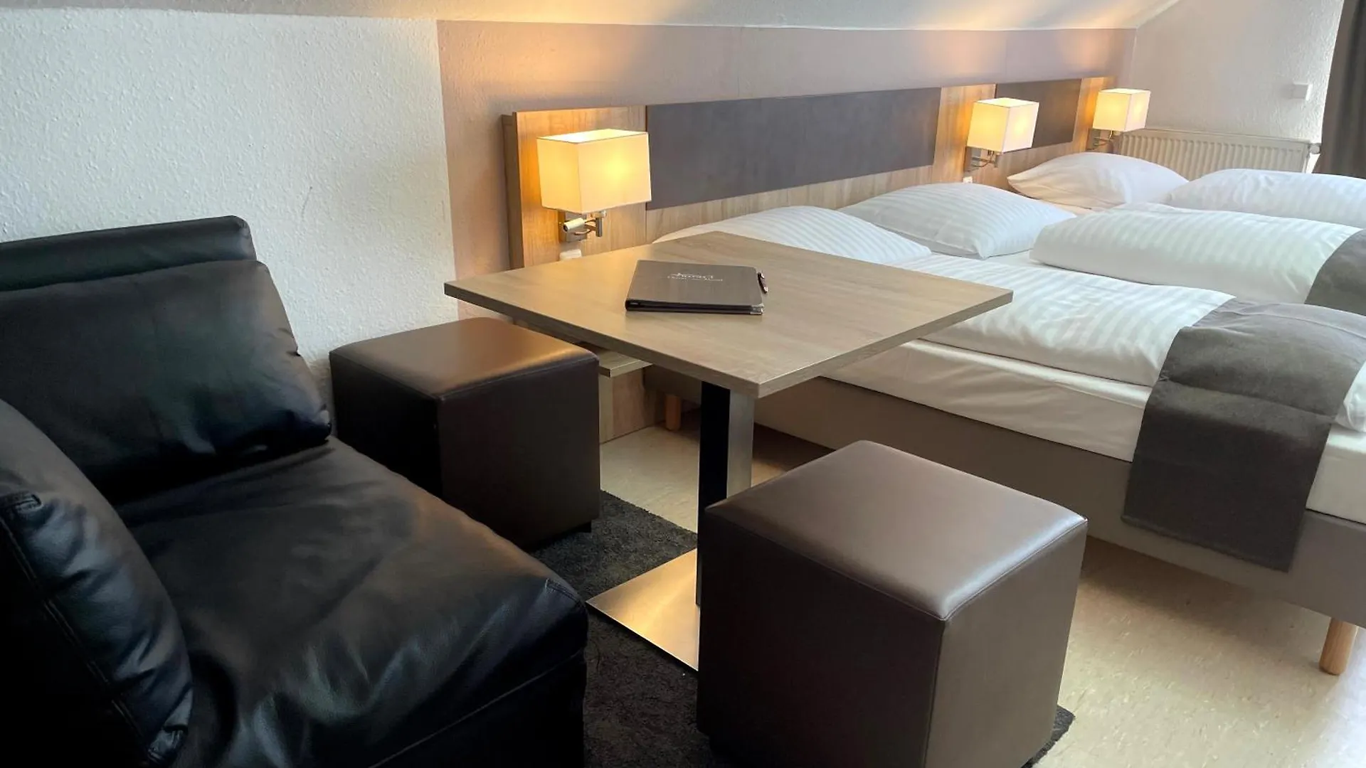 מלון Barsbuttel Hana Aparthotel