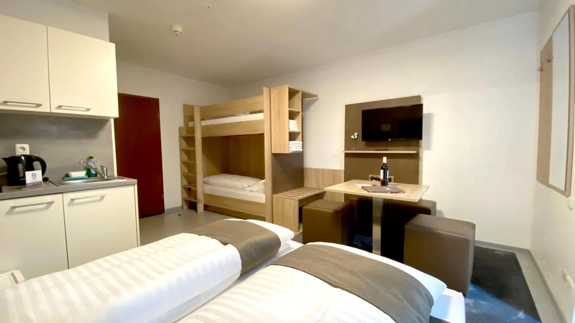 Hana Aparthotel Barsbuttel